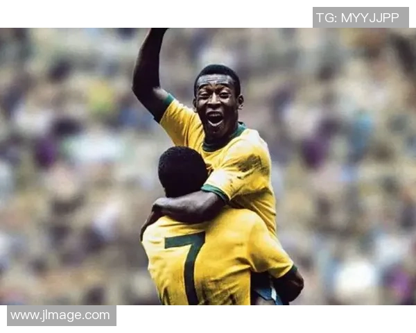 纵观百年绿茵传奇细数足球史上最具影响力的超级球星